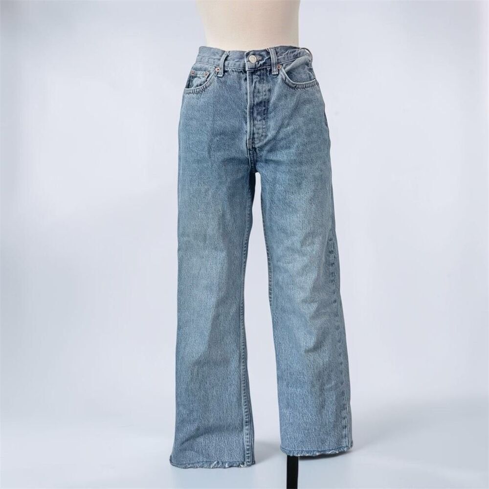 Topshop Straight Leg High Rise Jeans Blue Denim Jeans 25” Distressed